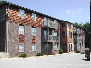 Peppertree Apartments