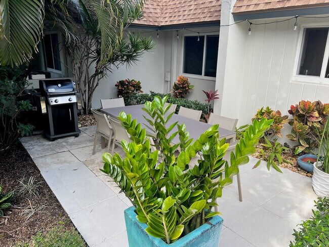 Photo - 4021 N Cypress Dr