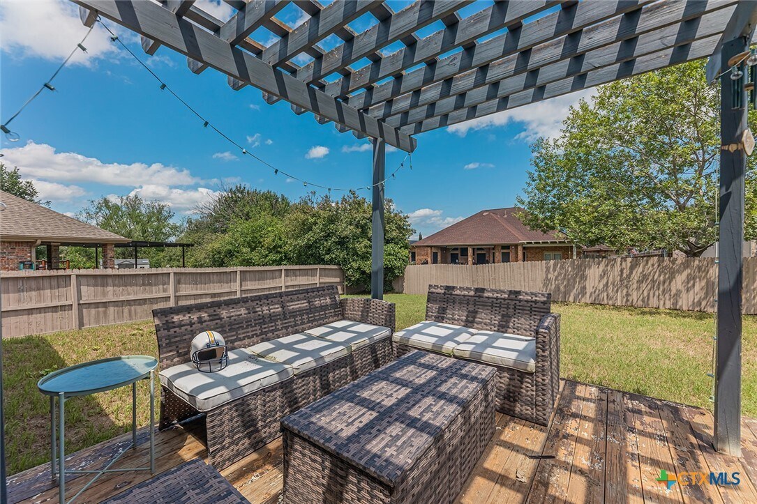Photo - 605 Lantana St House
