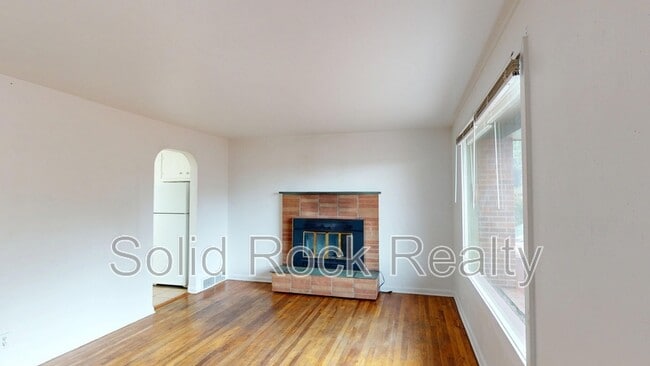 Photo - 513 W Uintah St Unit 1