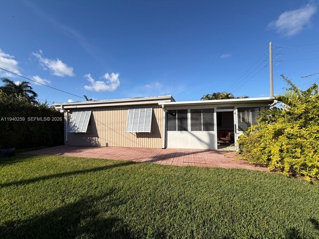 Photo - 238 SE 3rd St