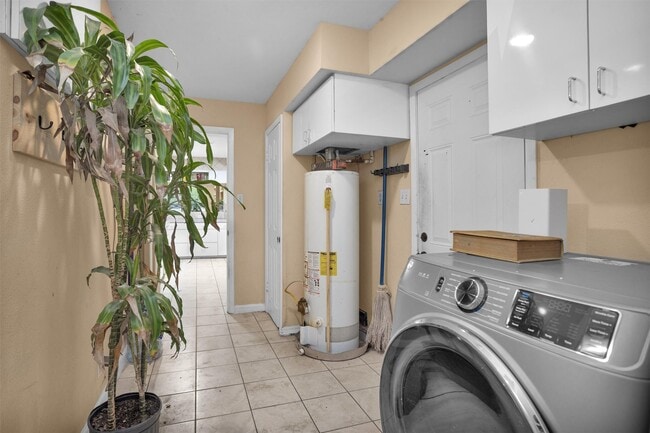 Photo - 1725 Strawn Rd House