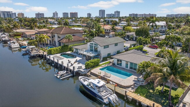 Photo - 2433 SE 10th St