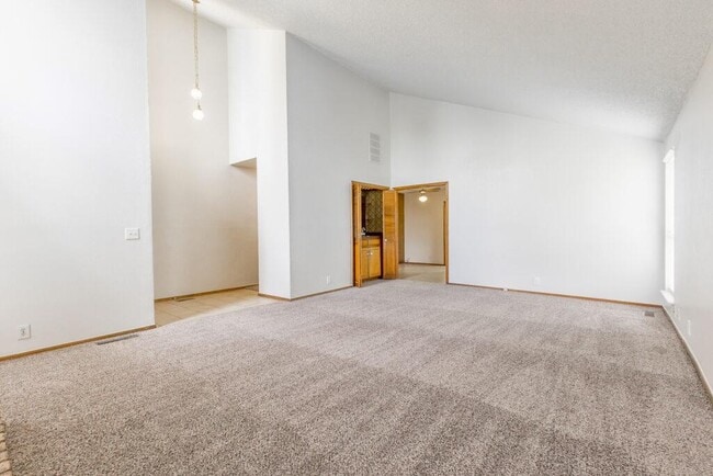 Photo - 1324 Kelly Park Rd