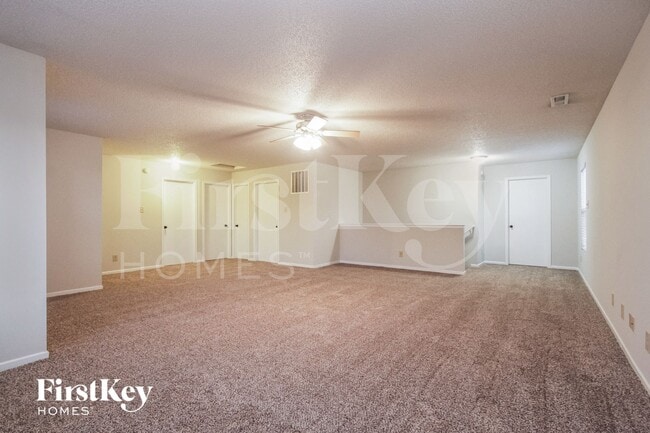 Photo - 679 Harvest Meadow Way