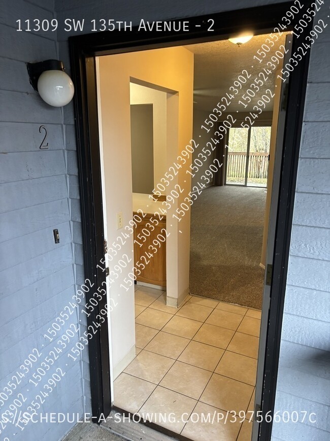 Building Photo - 11309 SW 135th Ave Unit 2