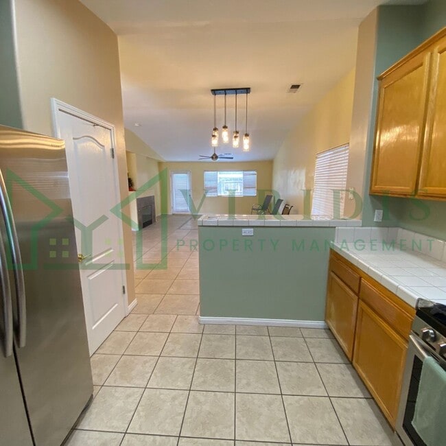 Photo - 7004 Frog Meadow St