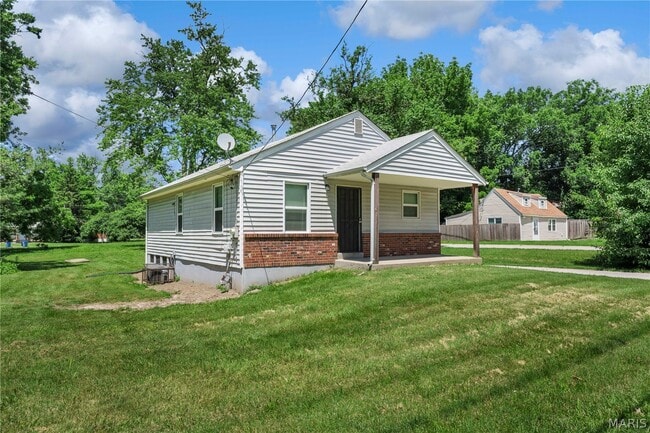Photo - 201 Becker Dr