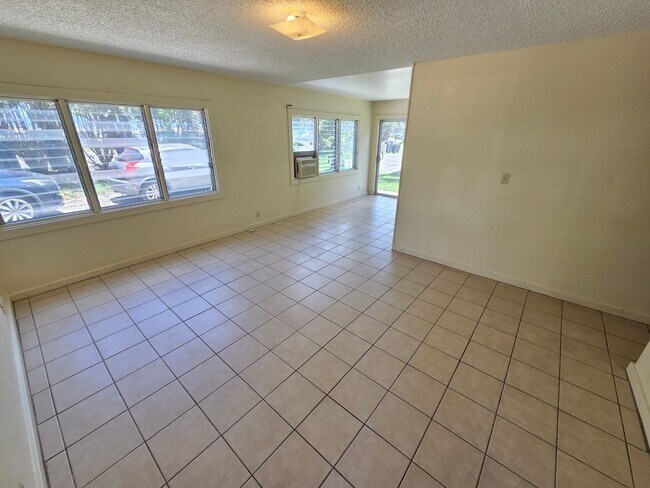 Photo - 425 Kawailoa Rd Unit 425 Kawailoa Road - Down