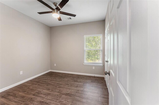 Photo - 5779 Belarbor St Unit A