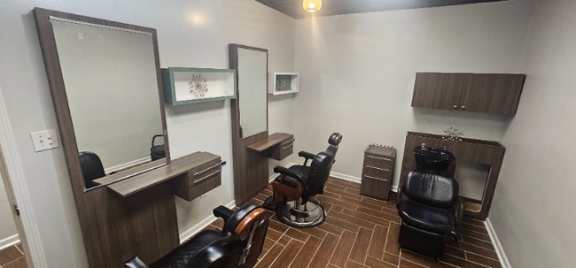 Photo - 4255 Cherry Center Dr