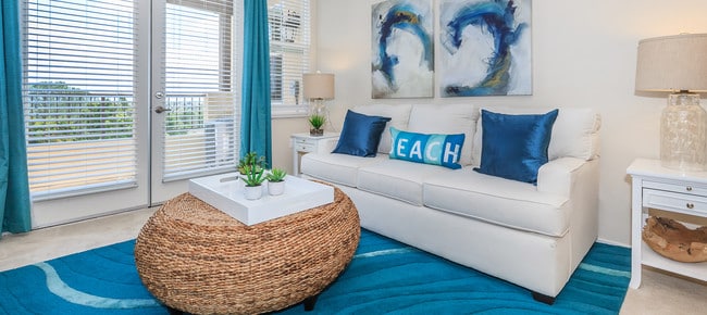 Photo - La Jolla Paseo