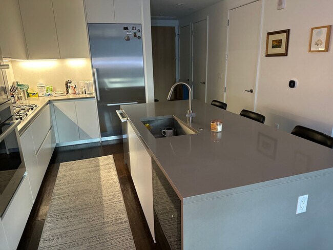 Photo - Charming 1BR 1BA Apartment w/ Pool & Gym in Downtown Austin