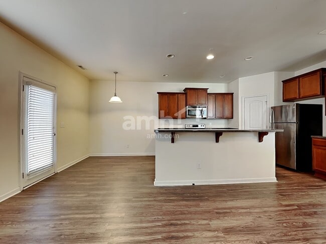 Photo - 4483 Middletown Dr