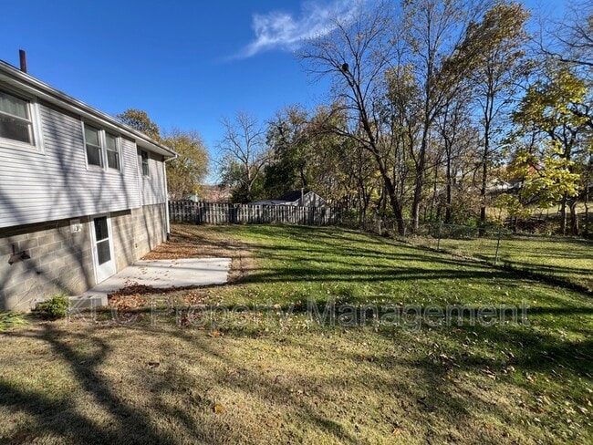 Photo - 3307 Gleaves Ct