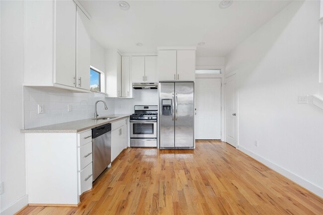Photo - 1617 Dumble St
