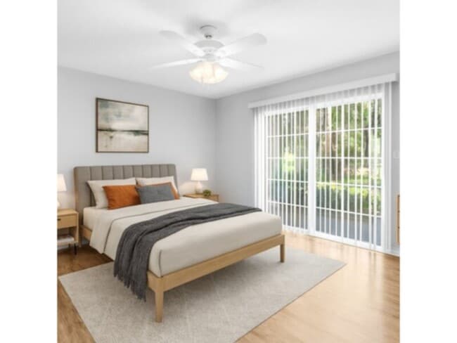 Photo - 5537 Executive Dr