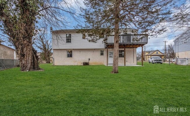 Photo - 321 Almonesson Rd