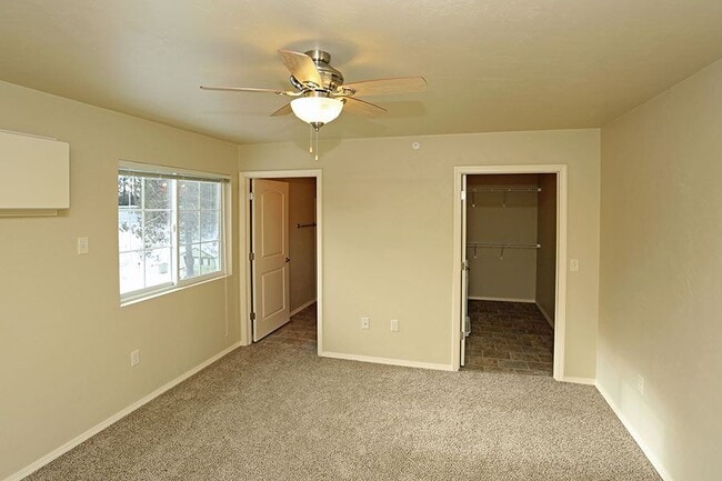 HIDDEN VALLEY ESTATES