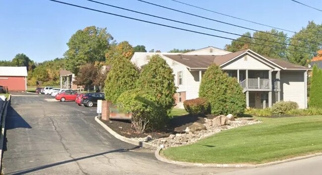 Photo - 201 W Main St