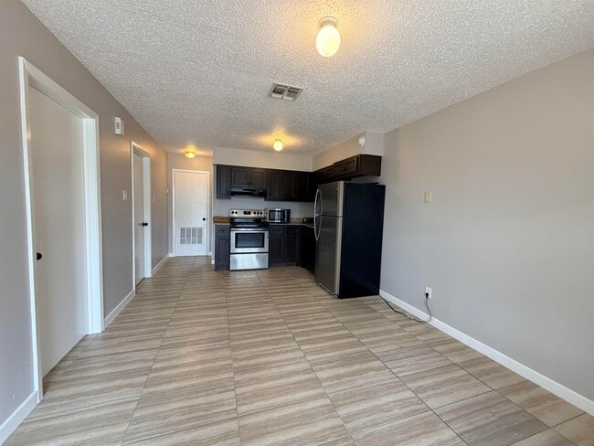 Photo - 2603 Palo Blanco St Unit 1