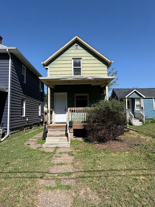 Photo - 1417 18th Ave