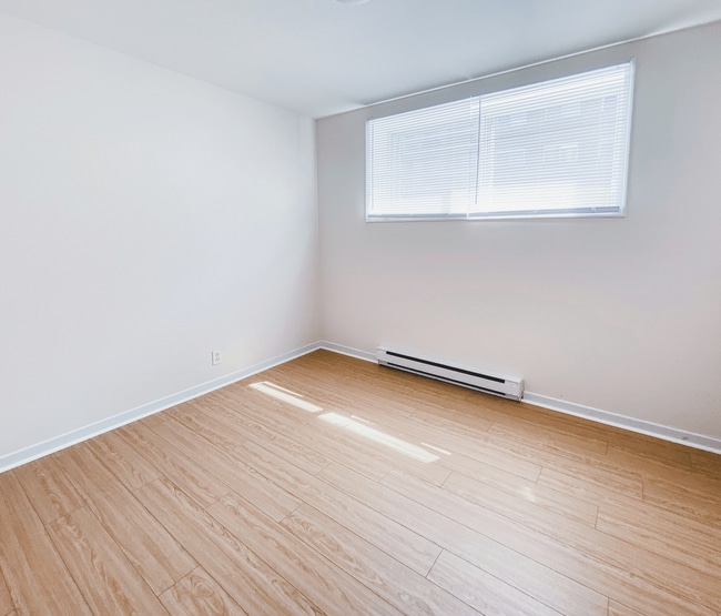 Photo - Freshwater Road Apartments