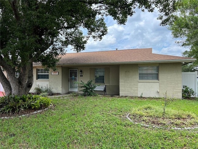 Photo - 518 Jupiter Way