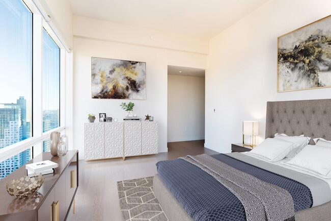 Bedroom w/LIC Skyline Views