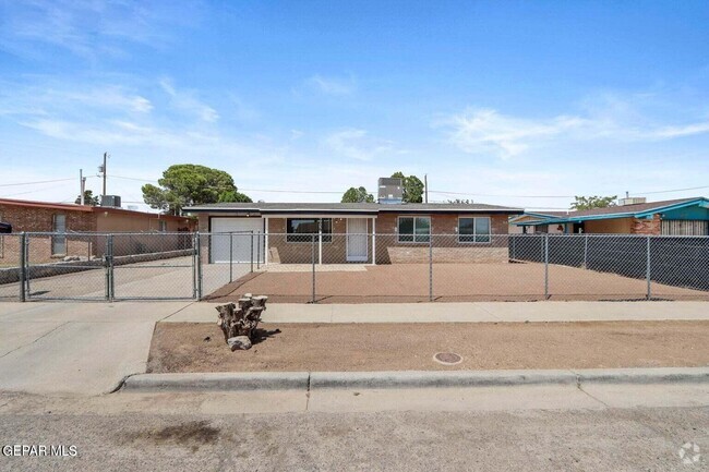 Building Photo - 6039 Pompeii St Rental