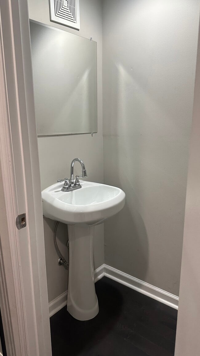 Photo - 1036 Patapsco St