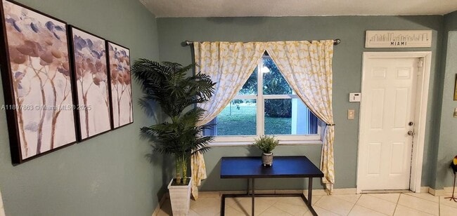 Photo - 1679 NE 175th St