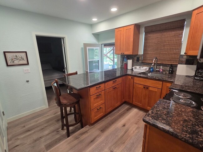 Photo - 1 Bedroom, 1 Bathroom Apartment – Twain Harte, CA – $1,850/Month (All Utilities Included)