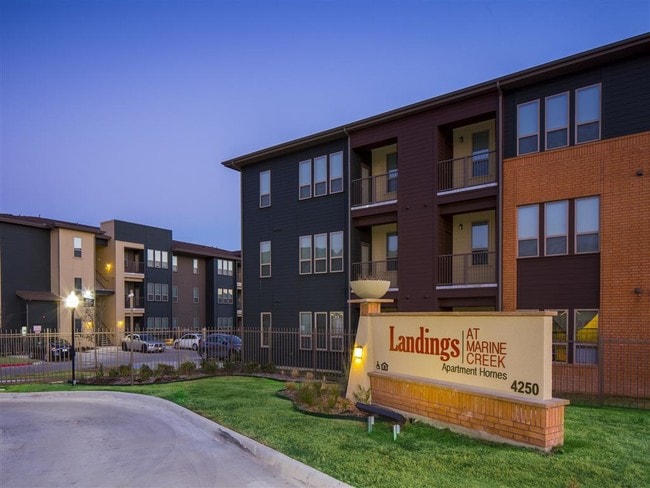 Entrance - Landings at Marine Creek