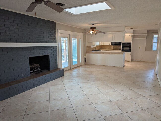 Photo - 6108 Nashville Ave