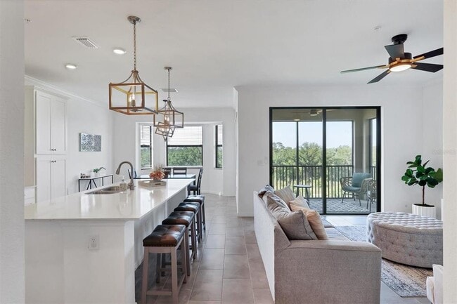 Photo - 18114 Gawthrop Dr Unit 405
