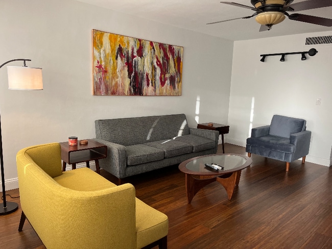 Building Photo - 6161 Gulf Winds Dr Rental