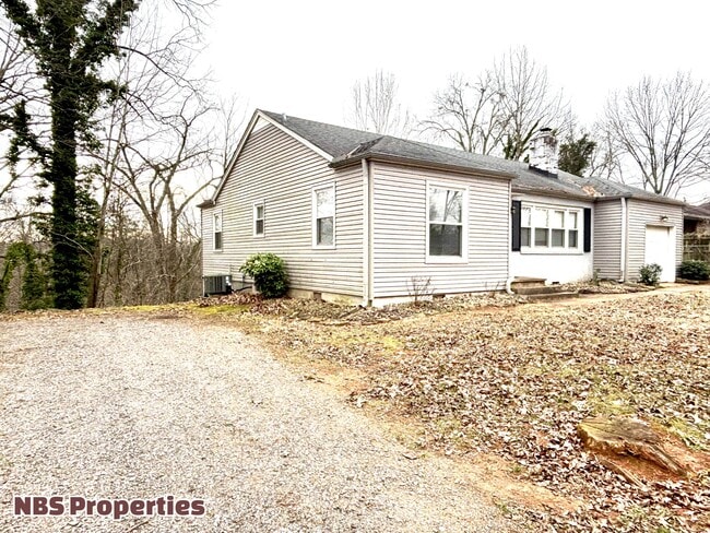 Photo - 602 Lookout Ct SE