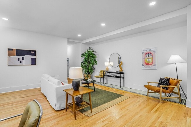 Photo - Mt. Pleasant Condo | 2 Bed | 2 Bath | 1,250 Sf Unit 102