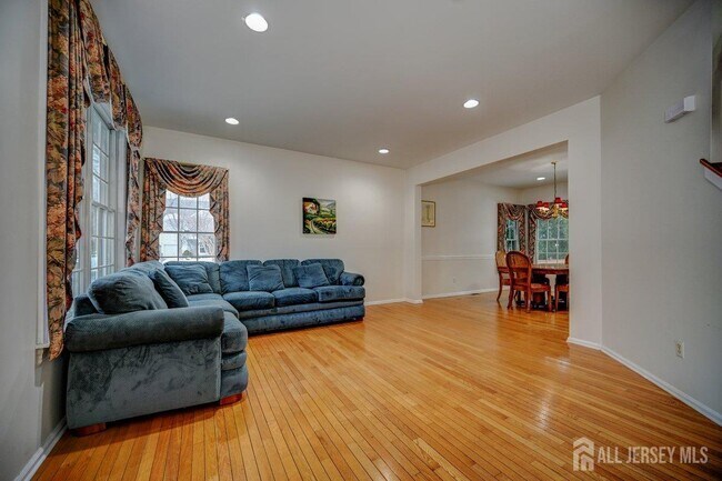 Photo - 15 Afton Blvd