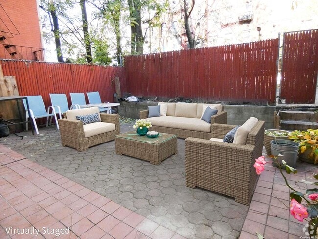 Building Photo - 221 E 110th St Unit 1 Rental