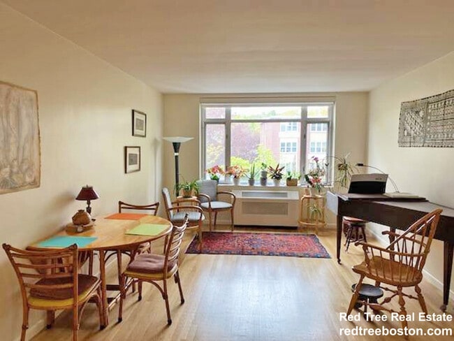 Photo - 50 Vernon St Unit 3