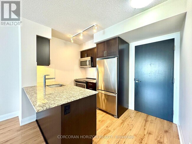 Photo - 18 Graydon Hall Dr Unit 706