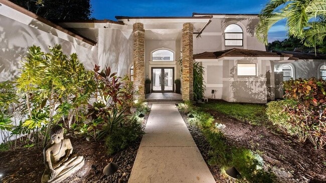 Building Photo - 5831 NW 81st Terrace