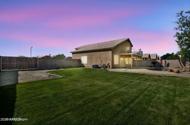 Building Photo - 8630 W Marconi Ave