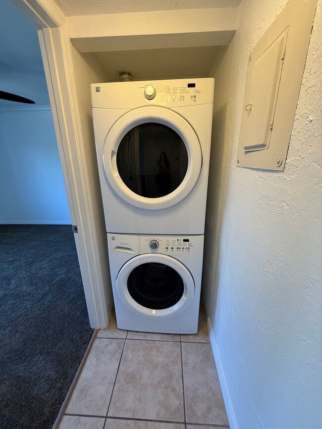 Photo - Spacious 2 bedroom 2 bathroom condo in gated community