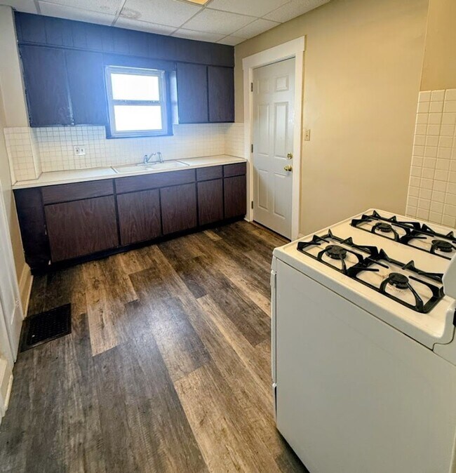 Photo - Three bedroom one bathroom home for rent