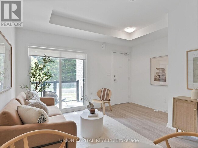 Photo - 26 Lytham Grn Cir