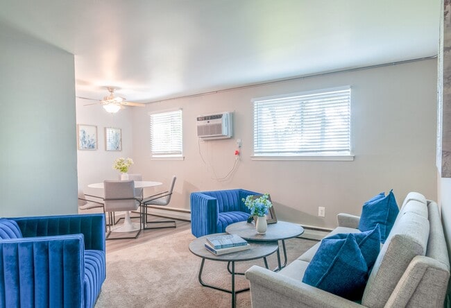 Photo - Stradford Arms