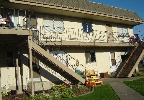 Photo - Candletree Apts